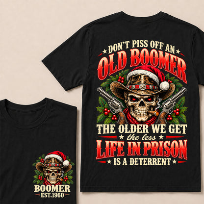 Don’t Piss Off an Old Boomer – Custom EST.Year Christmas Cowboy Skull & Crossed Revolvers T-Shirt